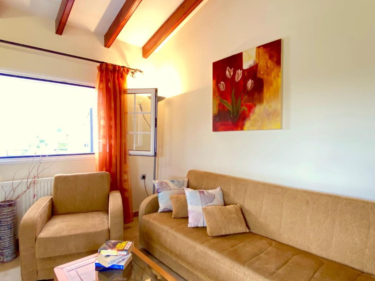 Asteraki Poolside Apartment By Dadovillas Acharavi  Luaran gambar
